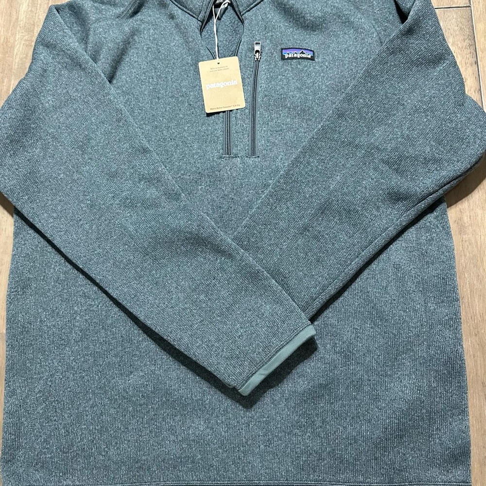 Patagonia Men's Teal Zip-Up Sweater